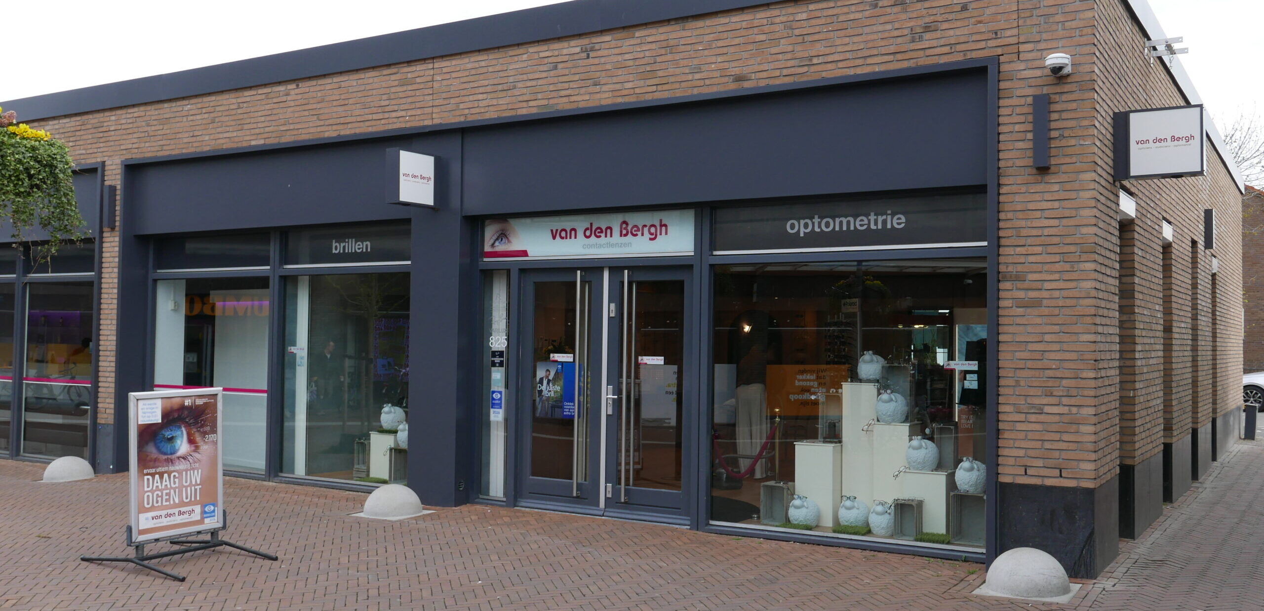 GOED BEREIKBAAR EN GRATIS PARKEREN